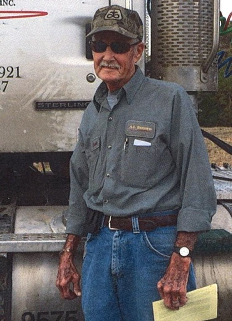 Ernest Thomas Profile Photo