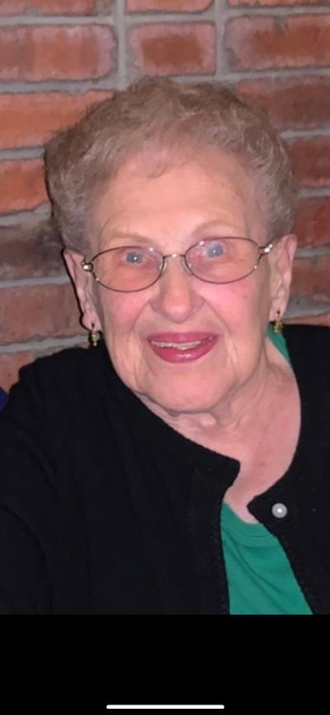Marilyn J. Derussy Profile Photo
