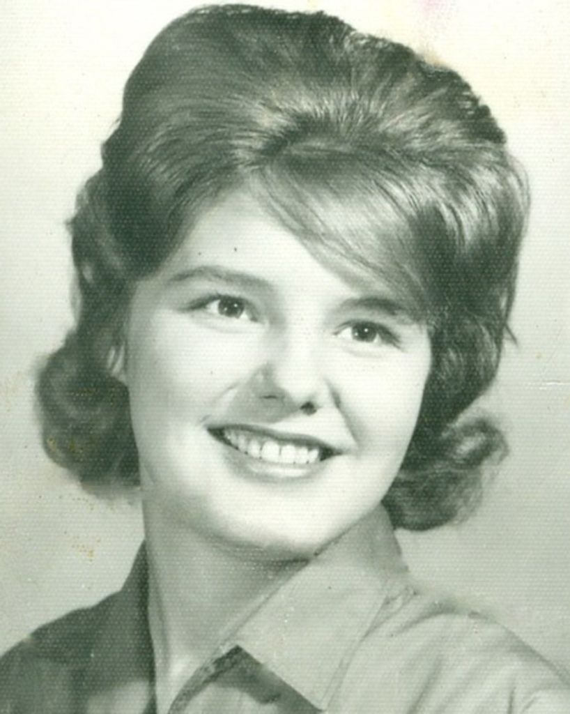 Linda M. Smith (Hoiland)