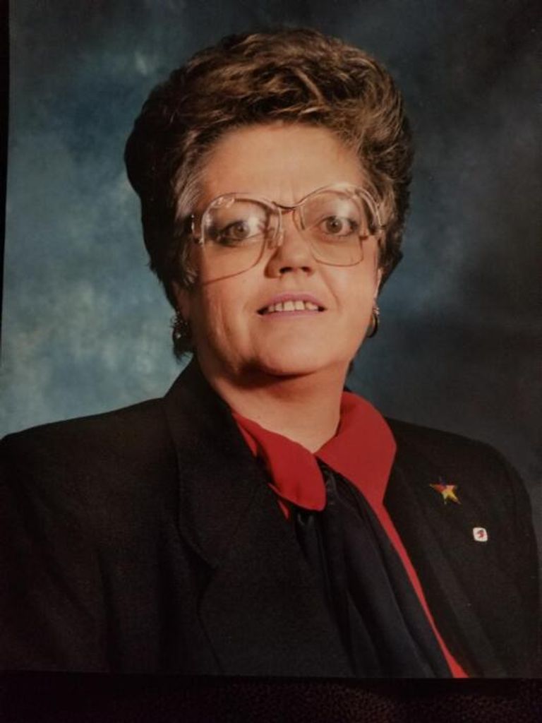 Carolyn Evelyn Riley