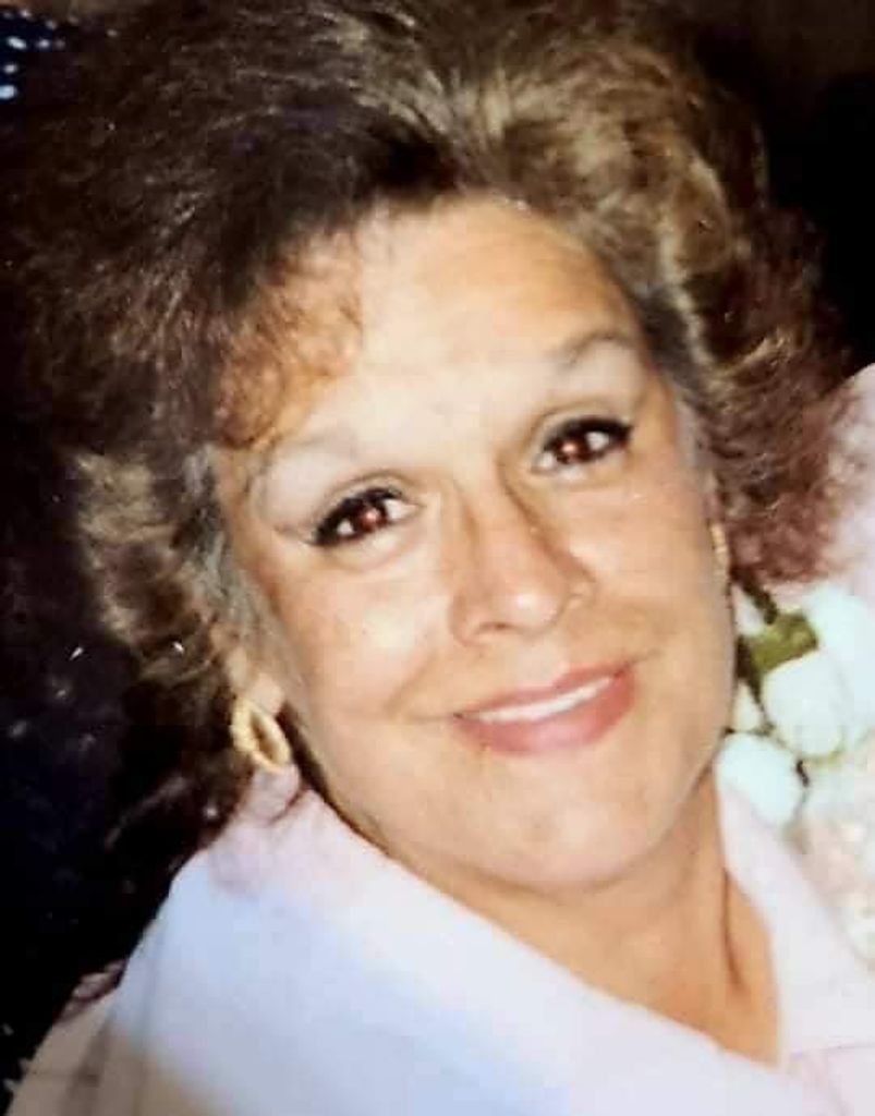 Geraldine Settles