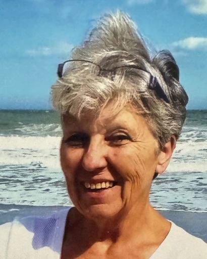 Carolyn B Tedder's obituary image