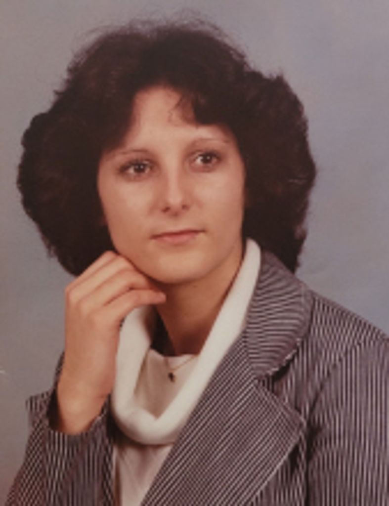 G. Laveta Hollingsworth