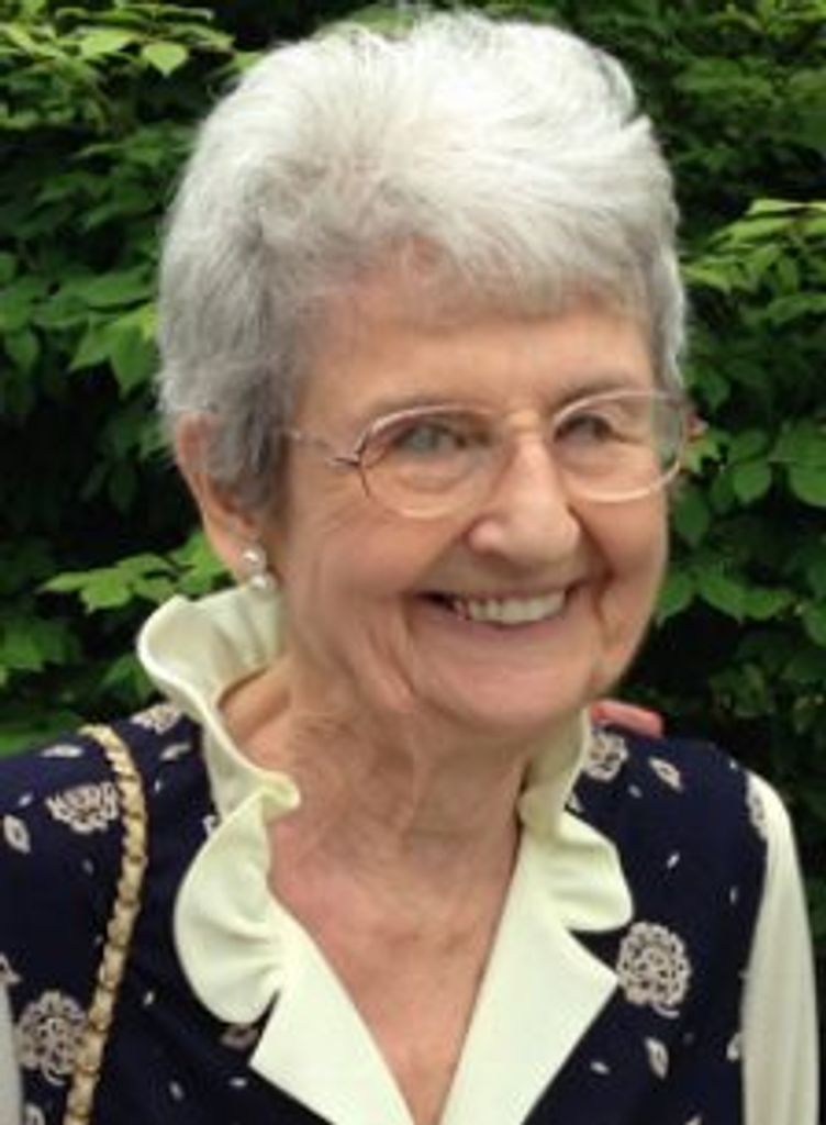 Vera Kardash Suit Profile Photo