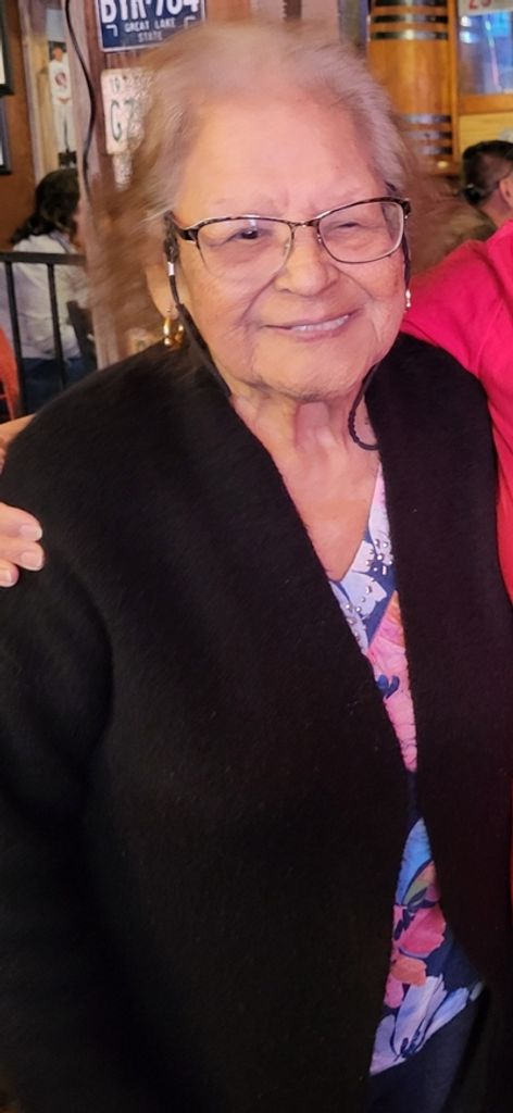 Hortensia E. Sagredo