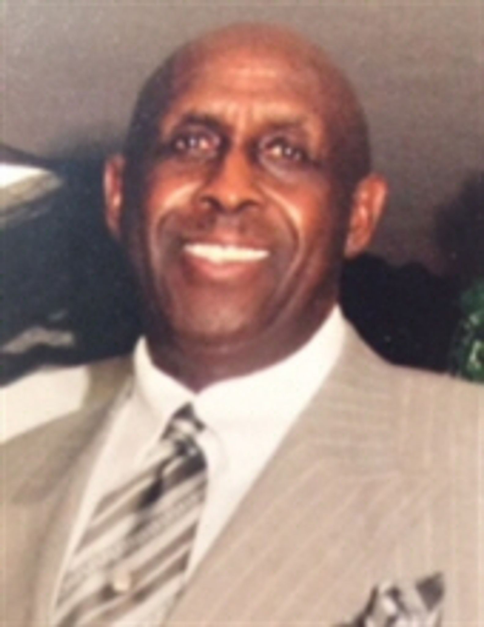 Kenneth E. Lenoir photo gallery image 1 of 2