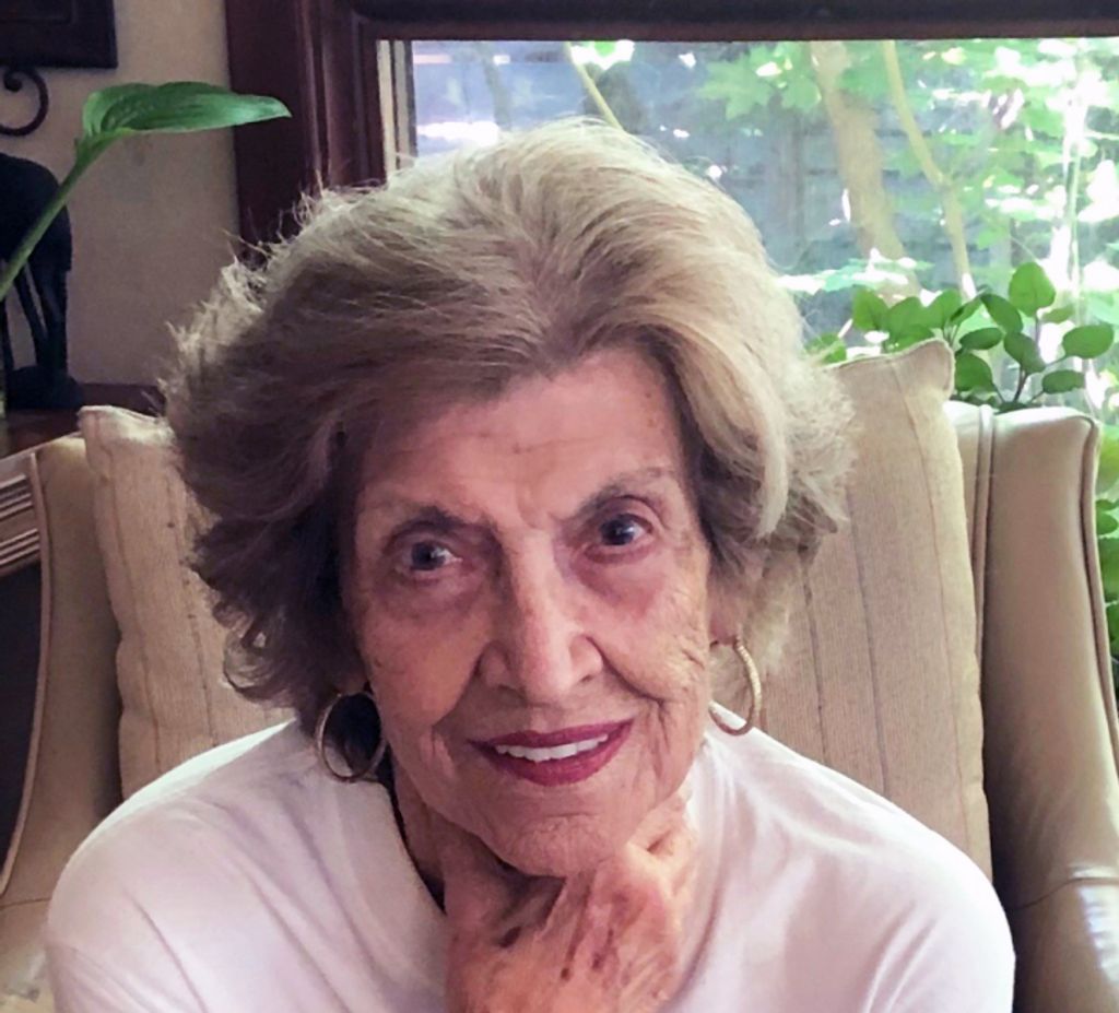 Vera D Griffin