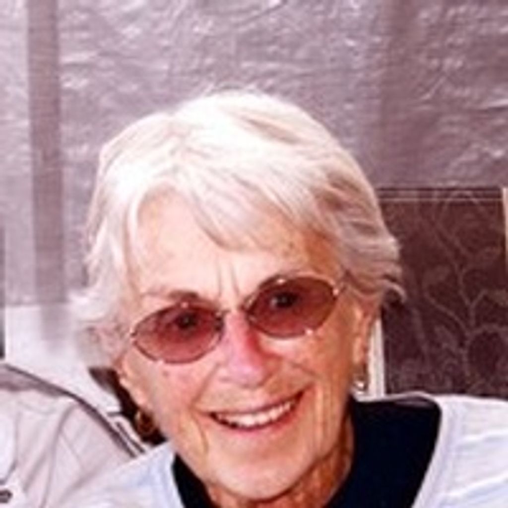 Maxine Schrader