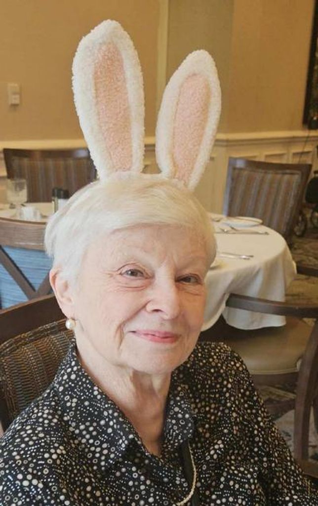 Joan Lorraine Byrne Profile Photo