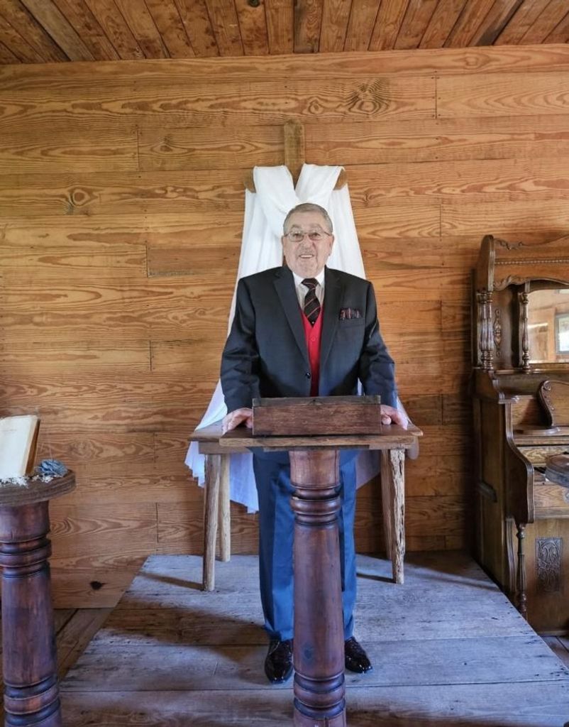 Rev. Malcolm Wayne Hinson Profile Photo