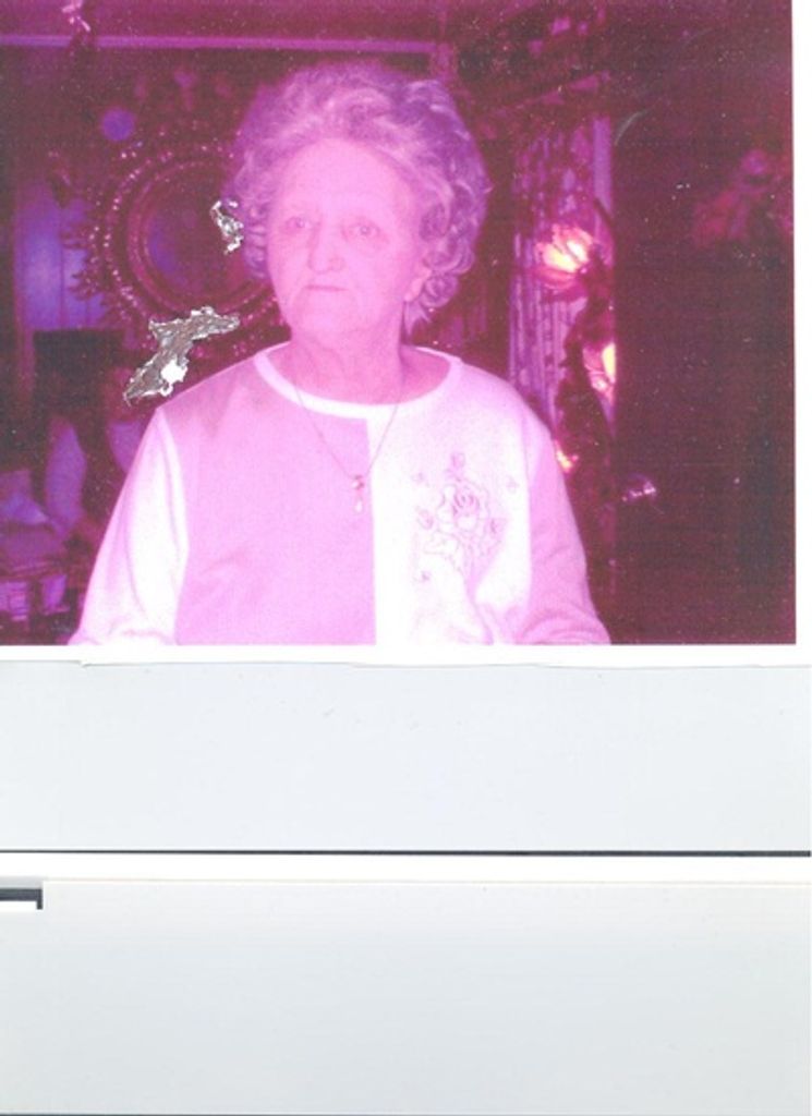 Eleanore Price Profile Photo