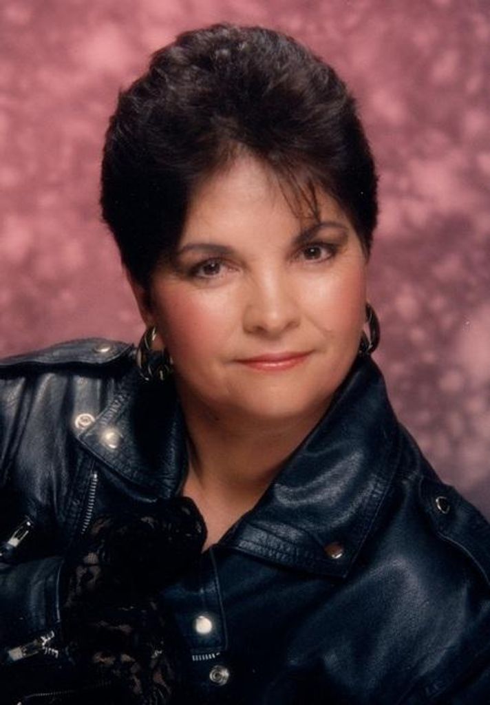 Leonor  ""Pinky"" Martinez