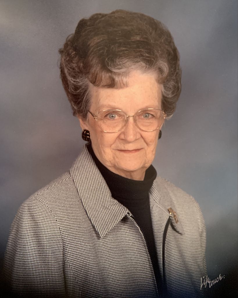 Carolyn Stewart Oliver