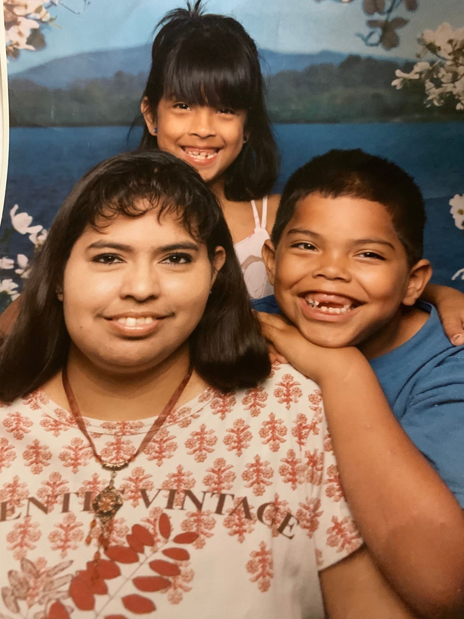 Olivia Perez Guerrero photo gallery image 1 of 22