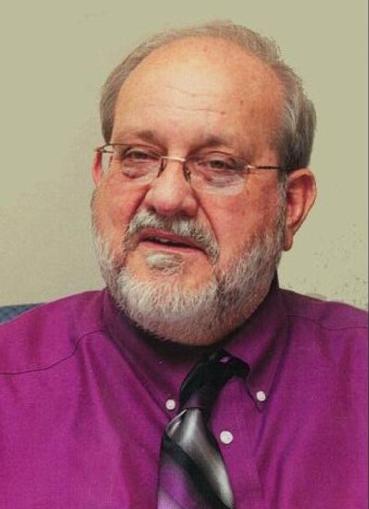 Leslie Leon Hemphill