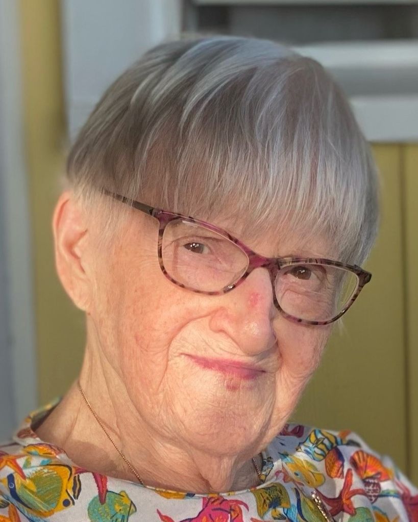 Louise Victoria Mercurio