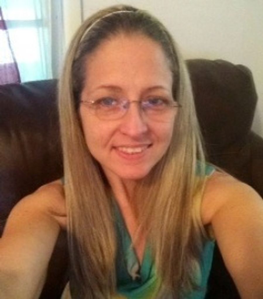 Brenda (Laila) Racine Profile Photo