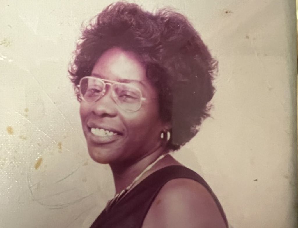 Corine Knight Profile Photo