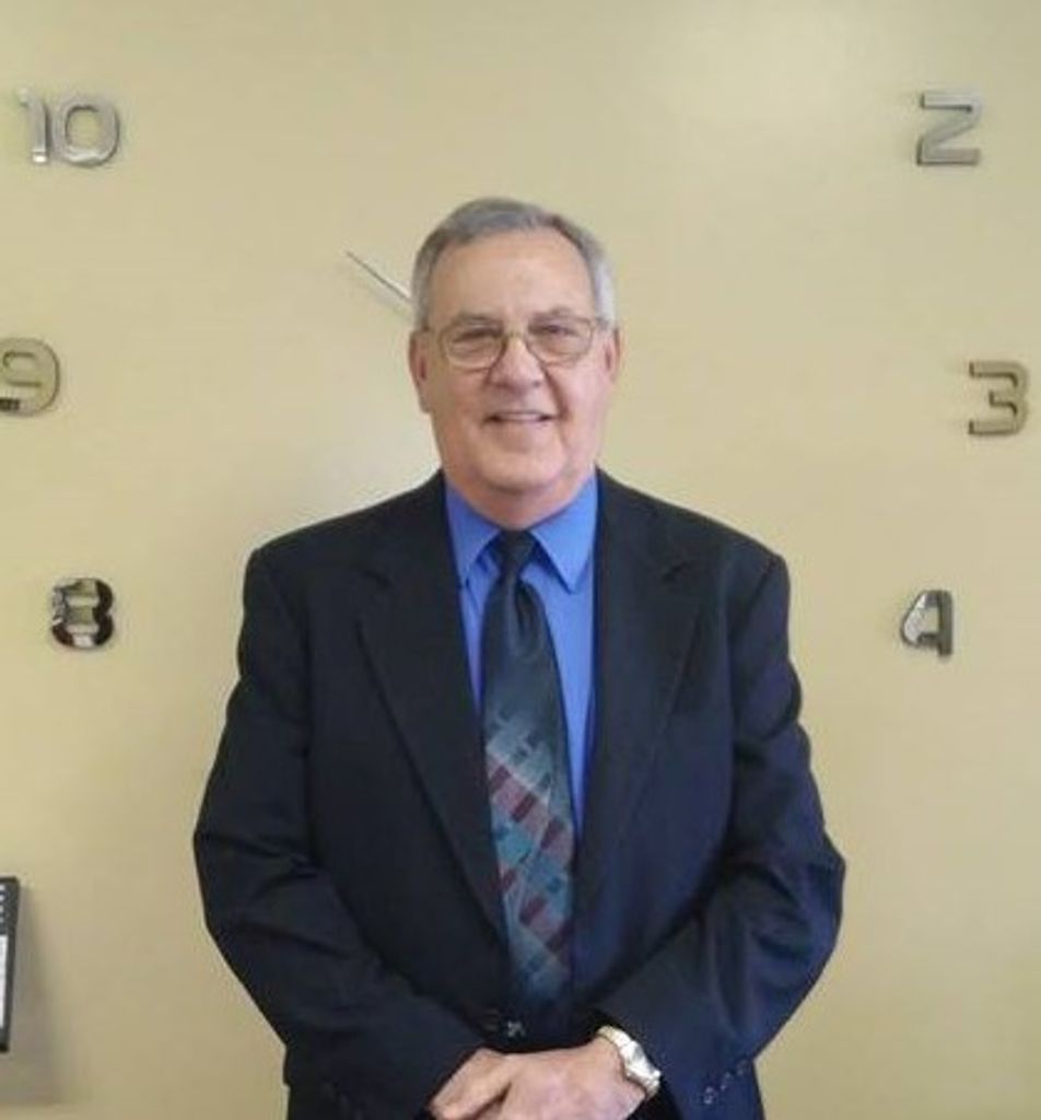 Robert "Larry" Jones