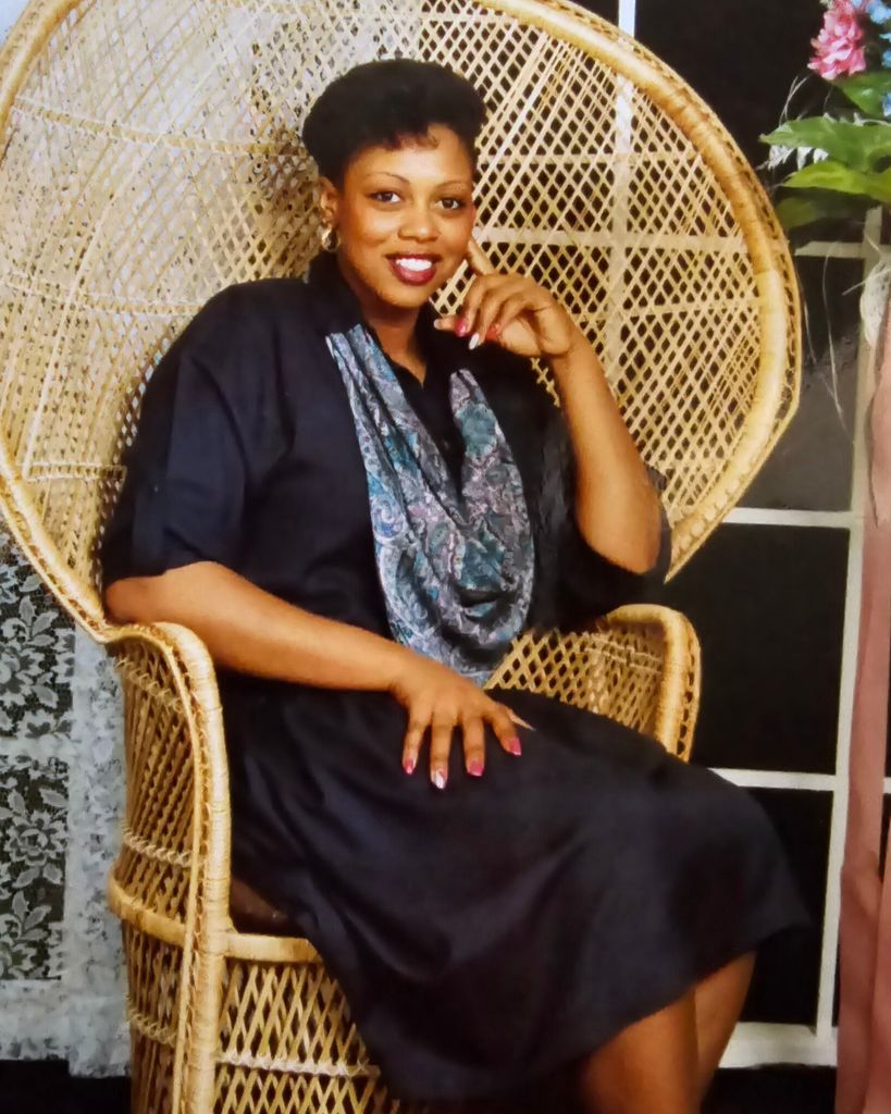 Joan Thomas Courtney
