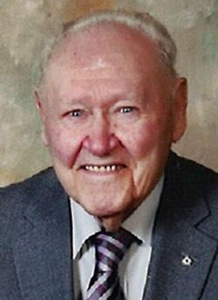 Everett Young