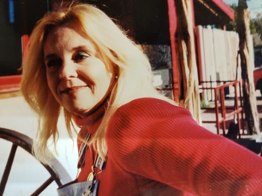Jamianne Putnam photo gallery thumbnail 77 of 131