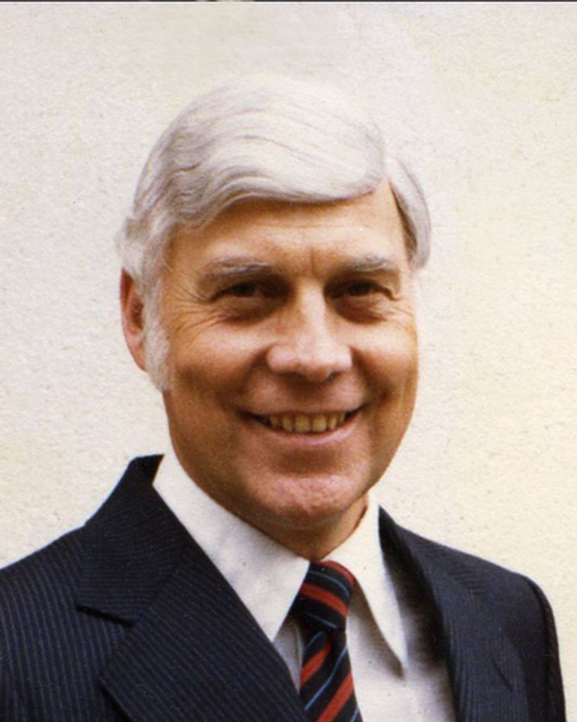 Ken Thompson Profile Photo