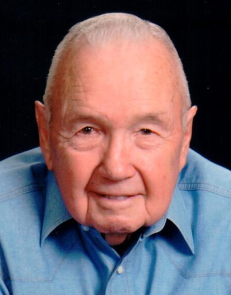 Clovis Maximilian Boehme Profile Photo