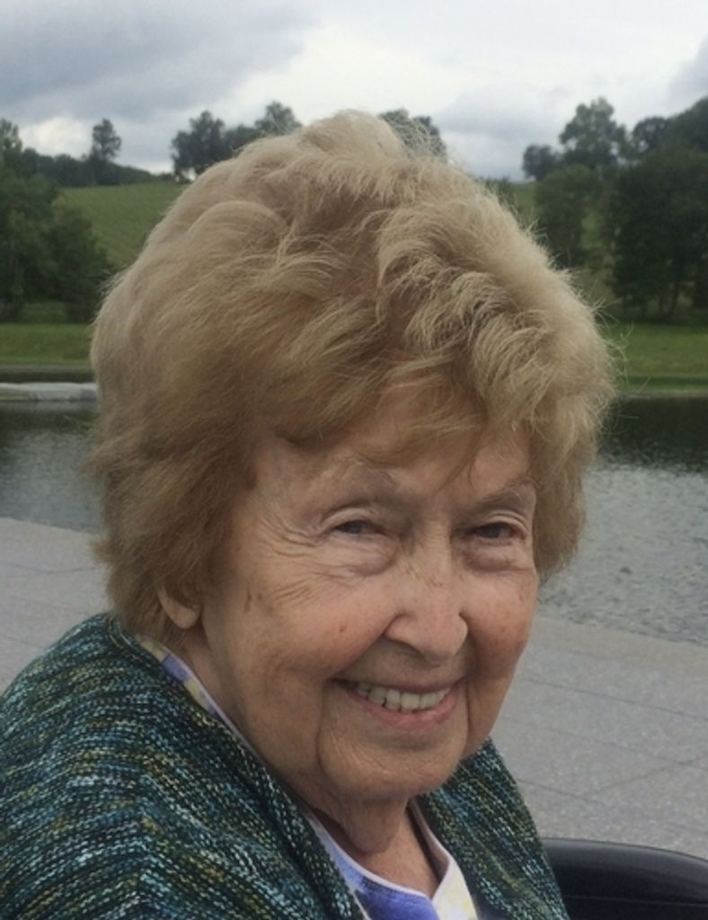 Lettie Jean Tourville Profile Photo