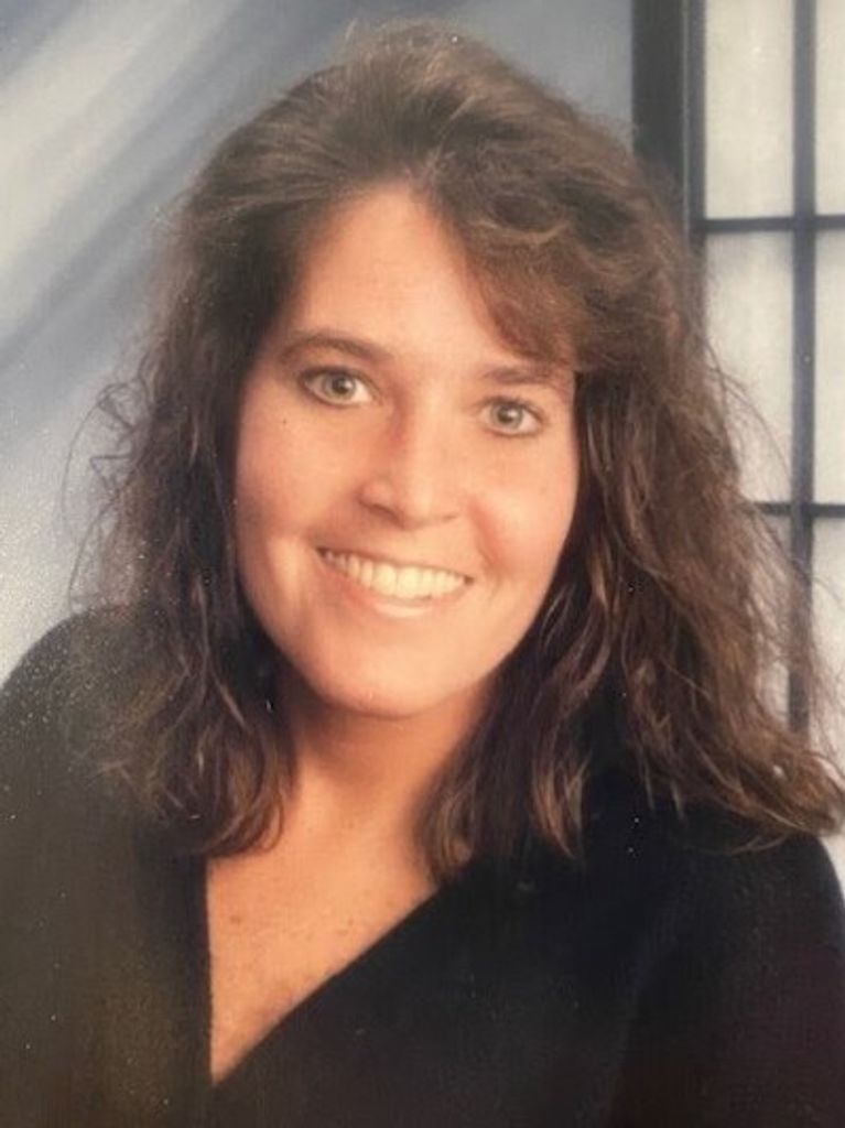 Bonnie J. Teixeira Profile Photo