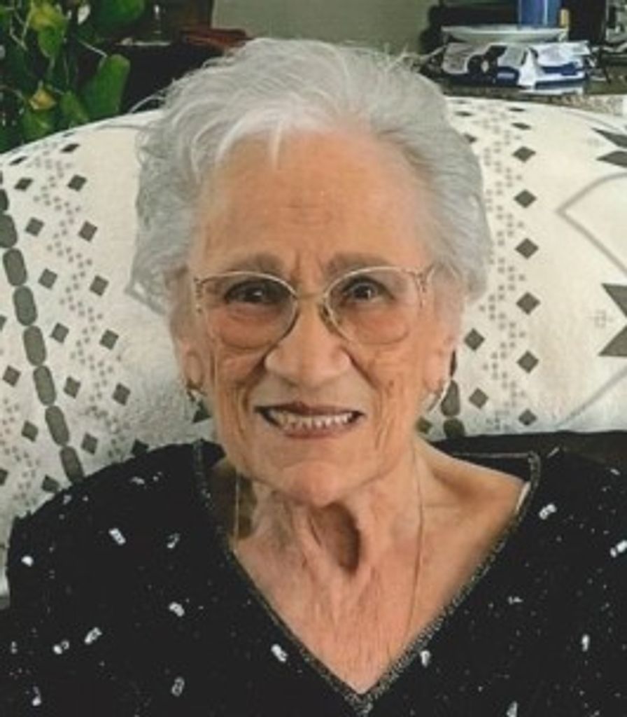 Roslyn Gilligan Profile Photo