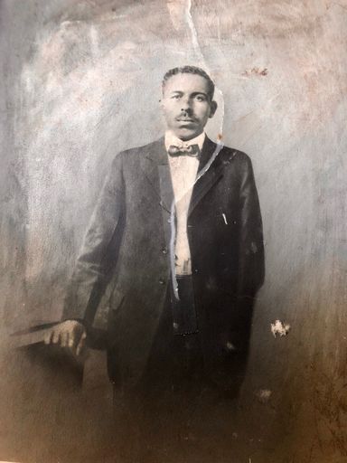Henry Wilkins photo gallery thumbnail 3 of 81