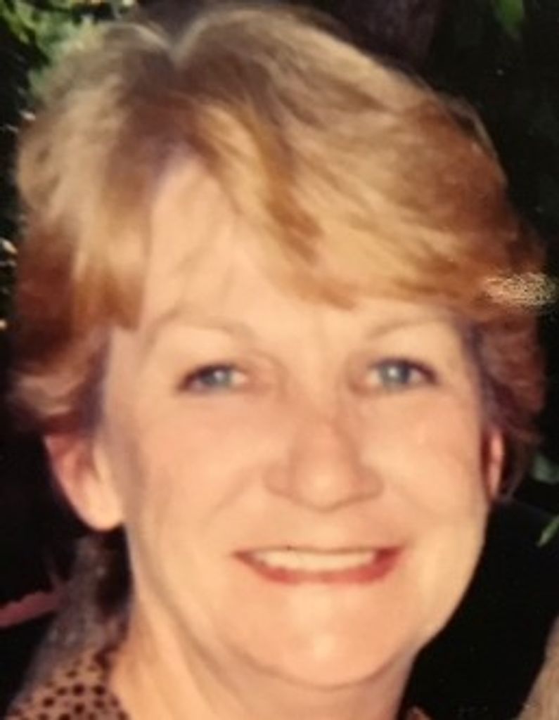 Janelle (Cusaac)  Lamb