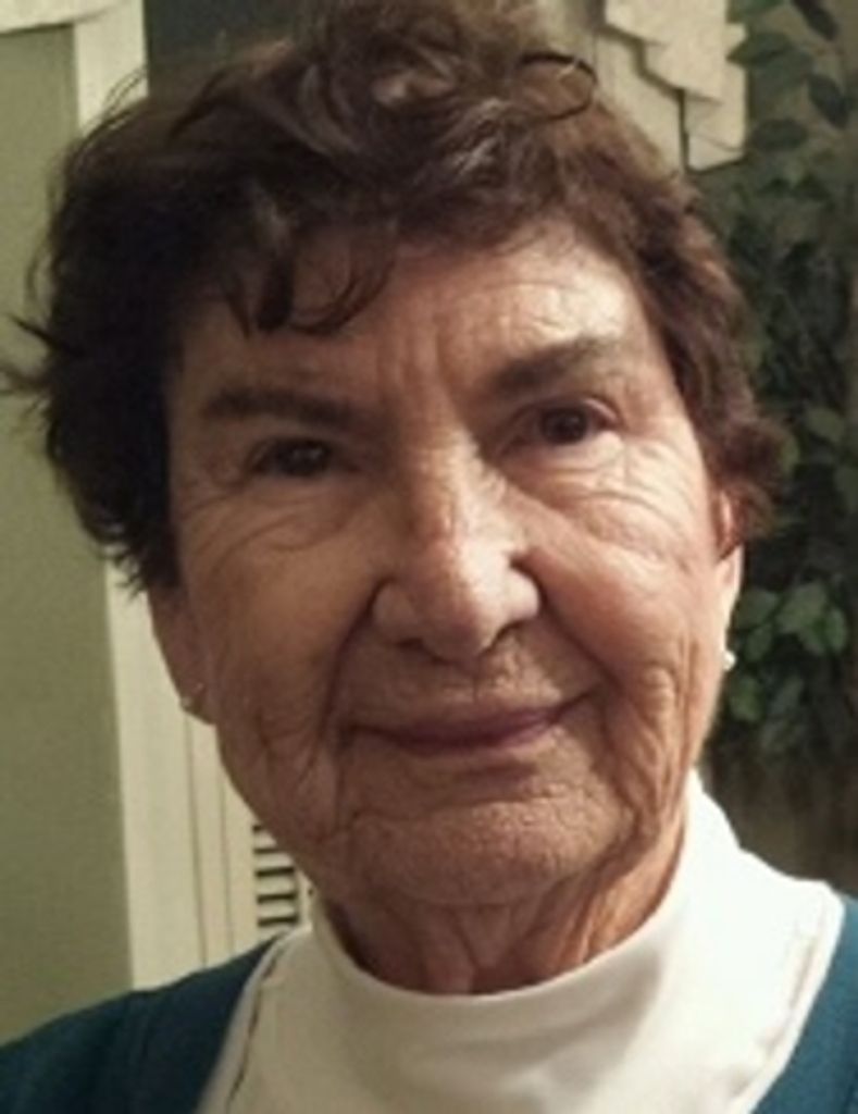 Carolyn Sawyer Davenport