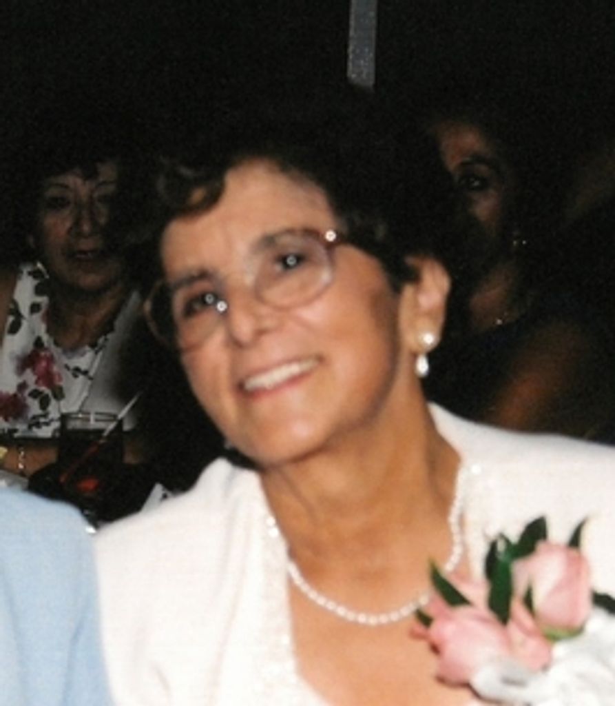 Ana Ruiz