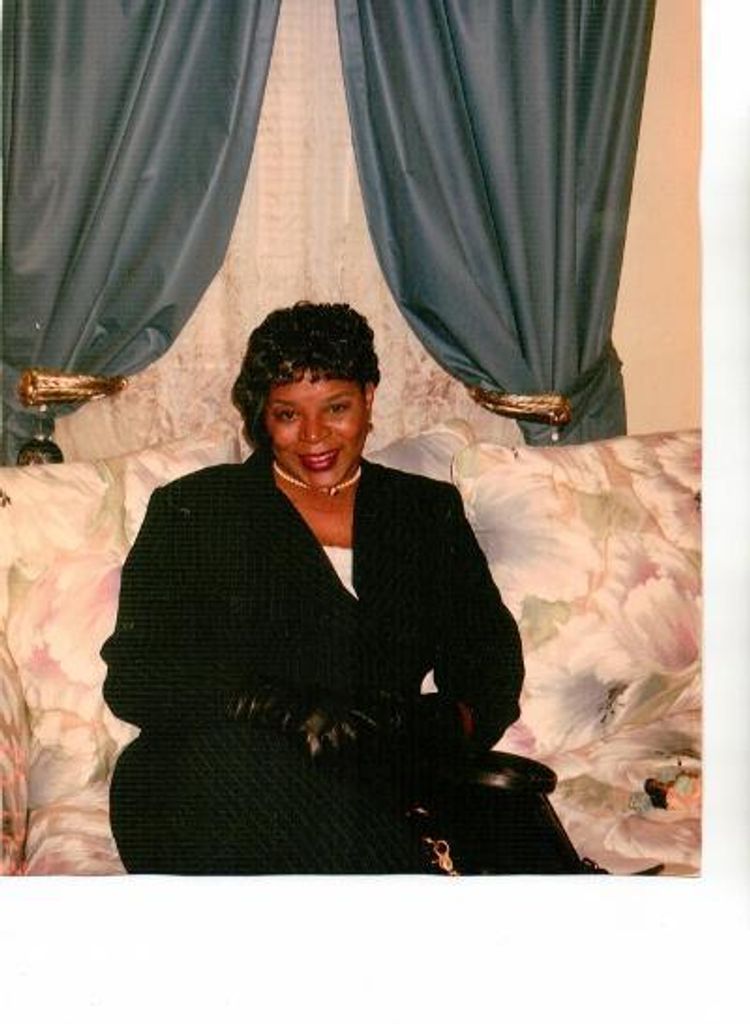 Gloria Campbell Profile Photo