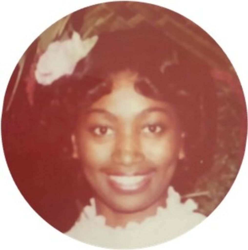 Ms. Maria Scott