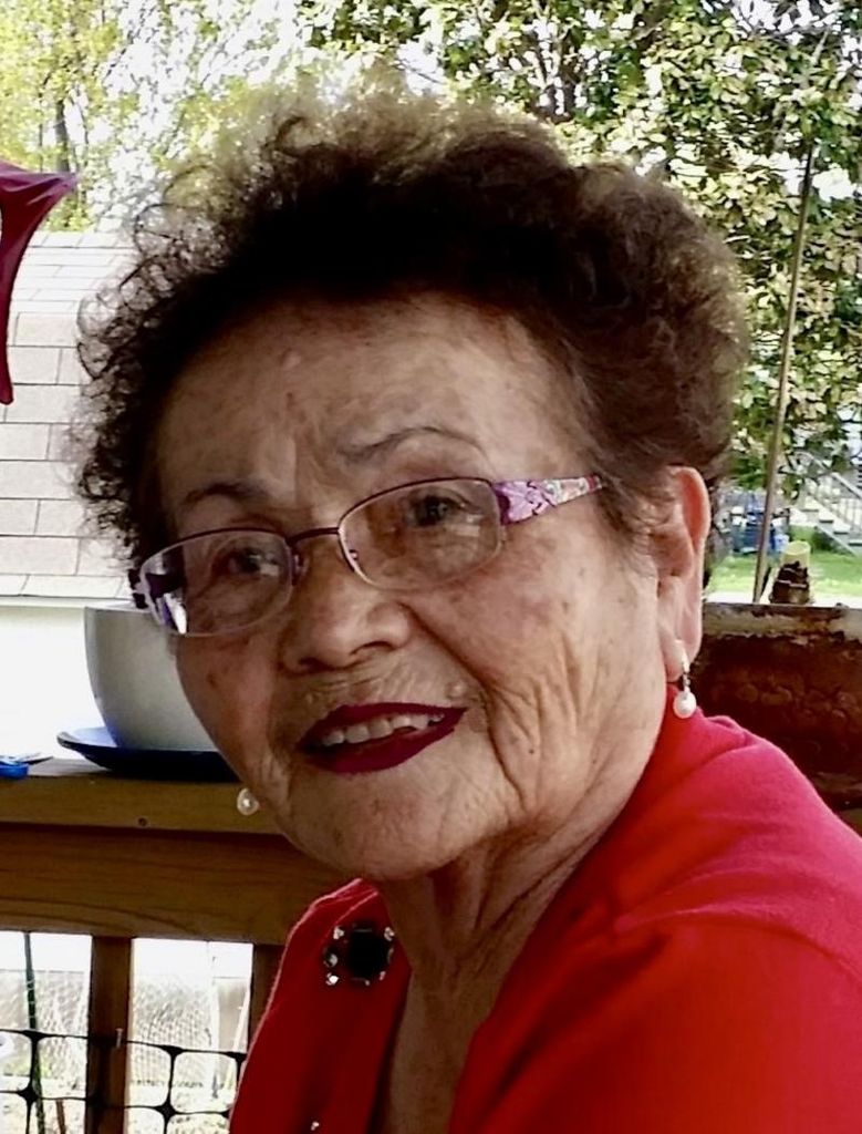 Yoshiko Miyagi White Profile Photo