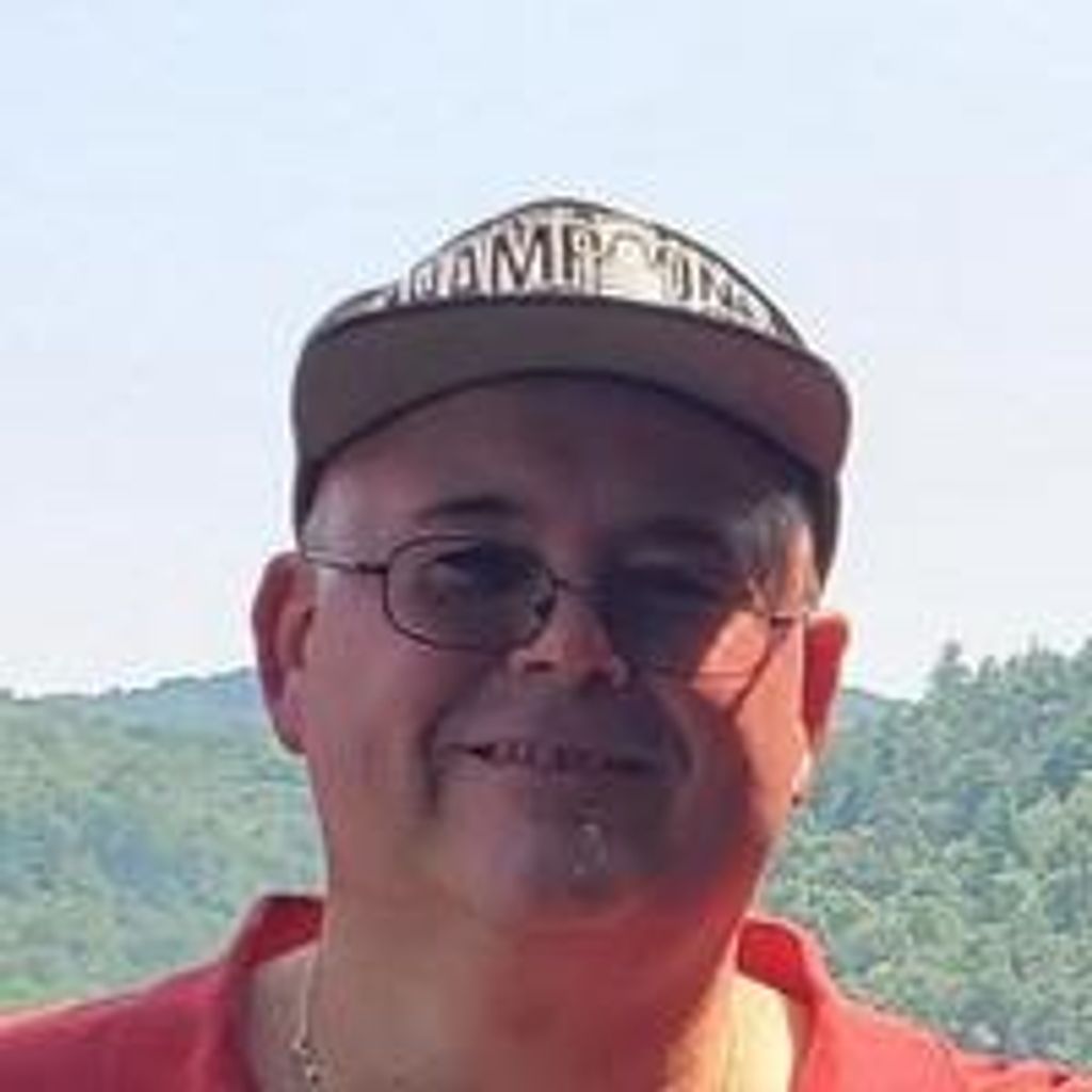 Daniel Ray Carlton Profile Photo