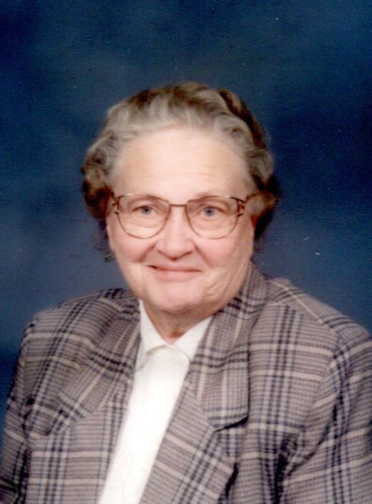 Elaine Knutson