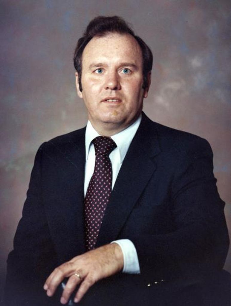 Luke L. Couch, Jr