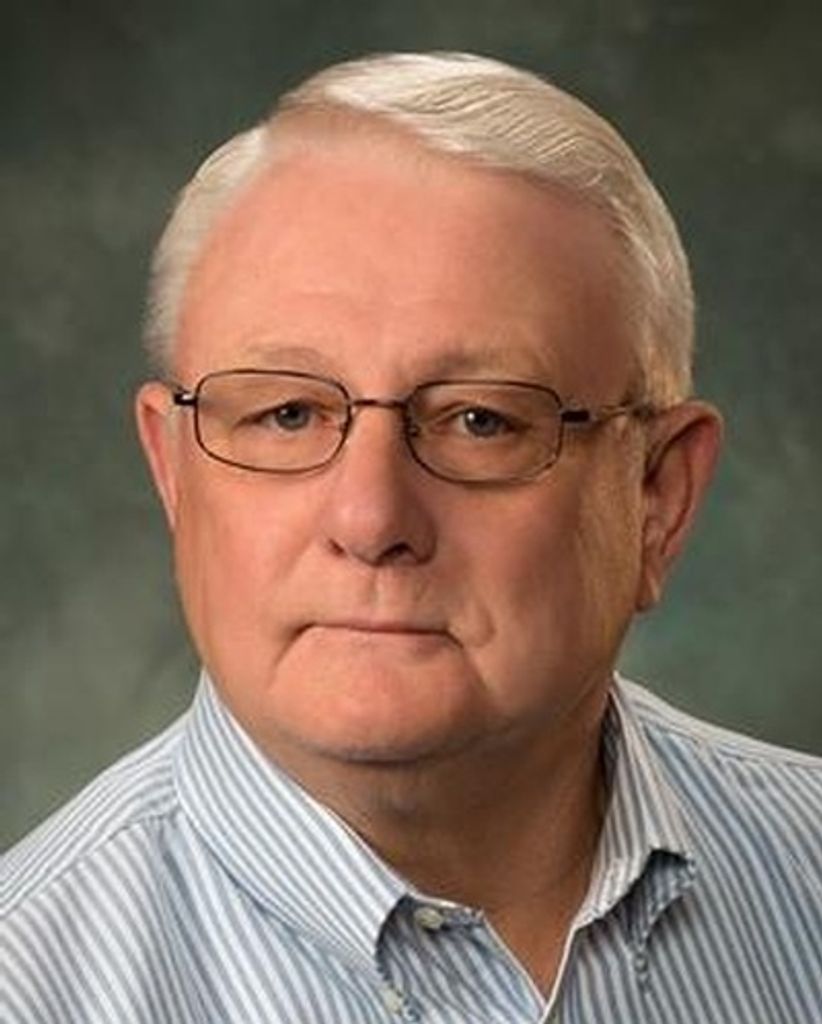 Roy W. Lowell Profile Photo
