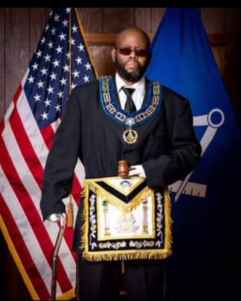 David L Brunson, Sr.