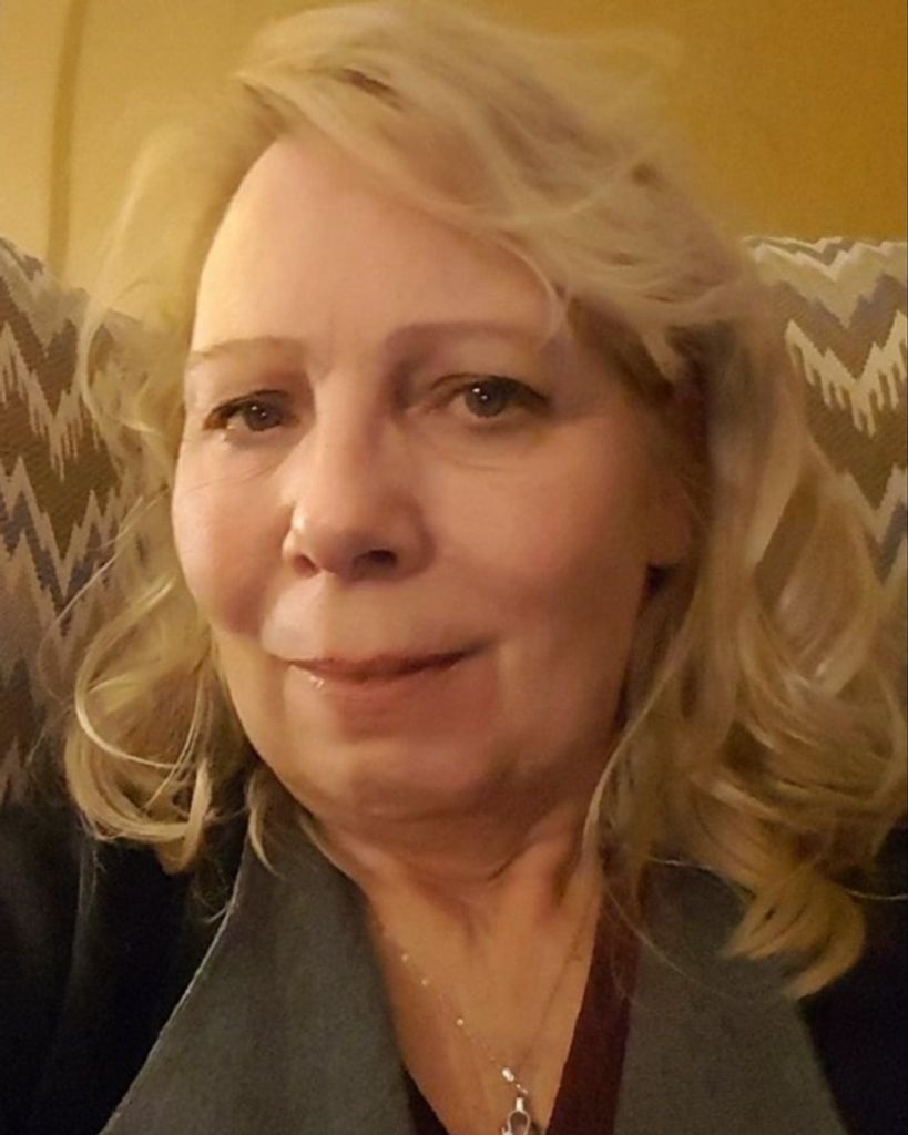 Angela Hill Profile Photo