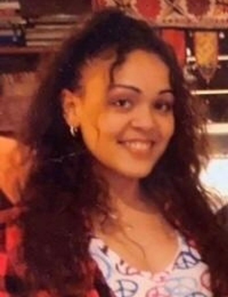 Anna Genevieve Berde Profile Photo