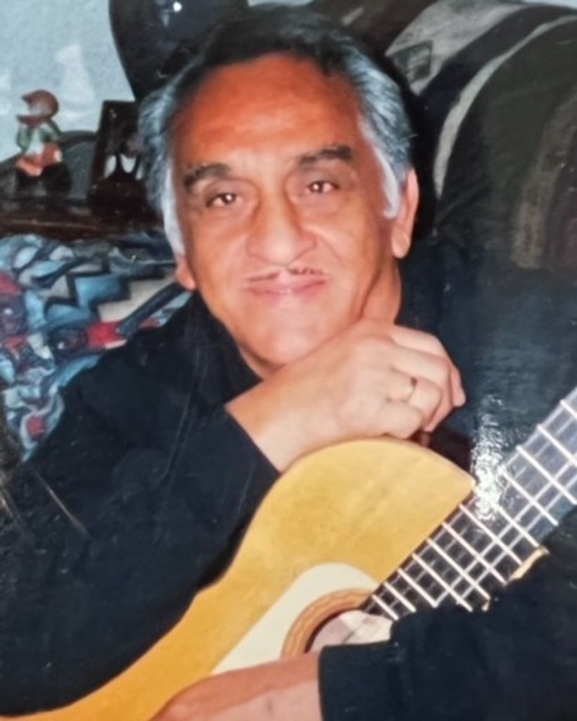 Raul "Pipis" Aguilar Sr.