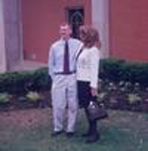 Linda Wyatt photo gallery thumbnail 4 of 10