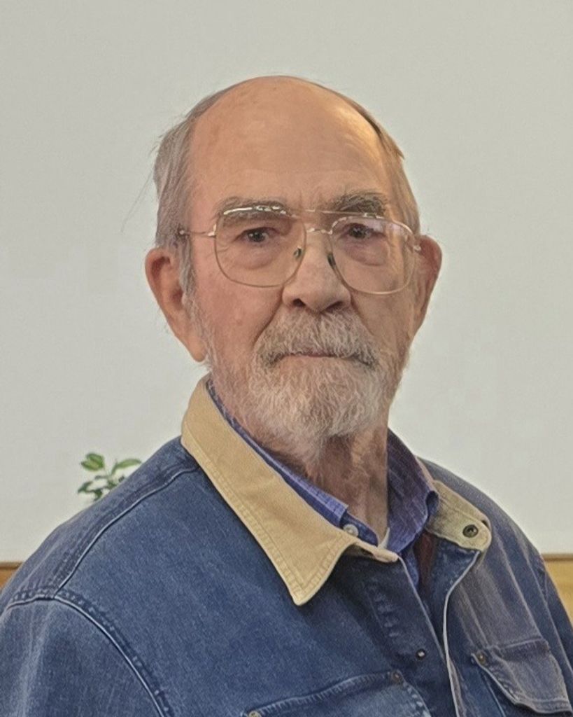 Raymond L. Danielson Profile Photo
