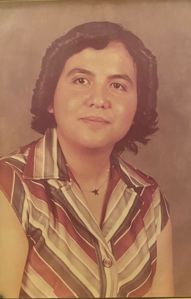 Maria Elena "Nena" Vallejo Profile Photo
