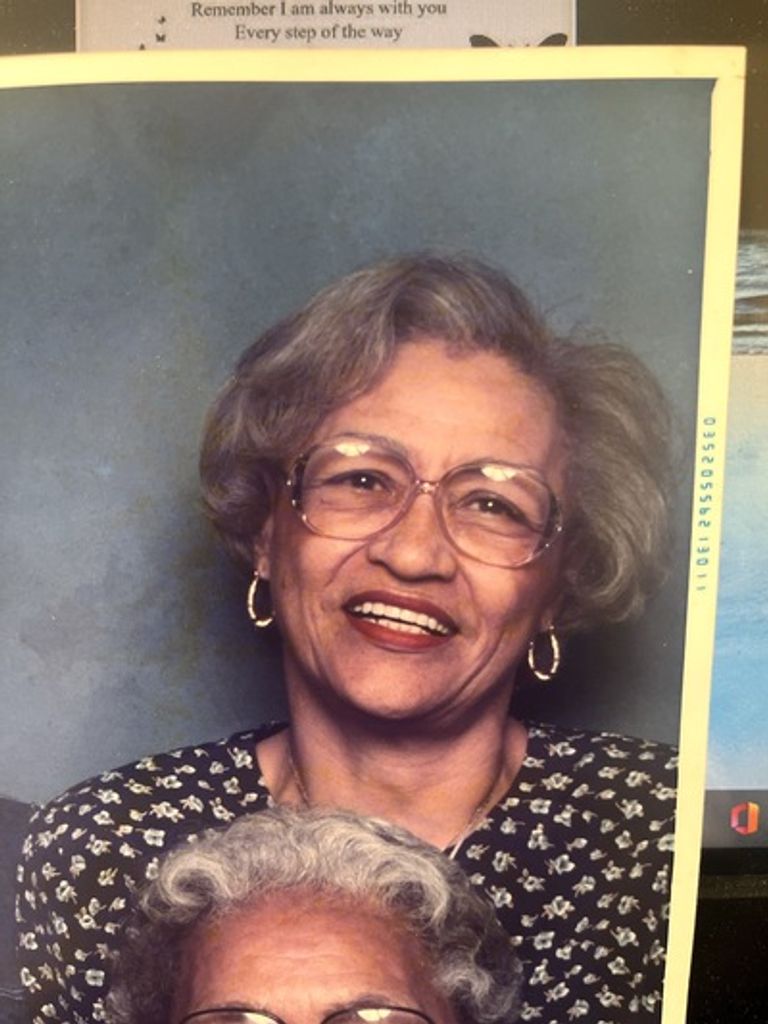 Frenchie Clara Alford